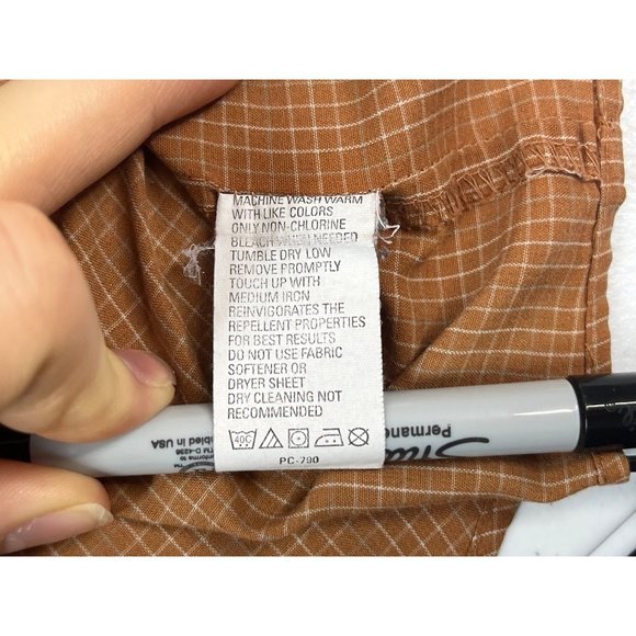 Van Heusen Men's Button Down Dress Shirt L 16-16.5 Orange Polyester Cotton - Picture 4 of 4